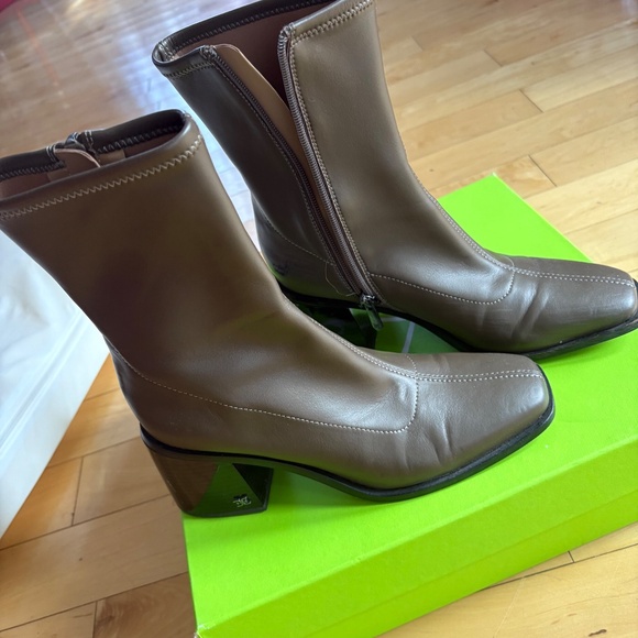 Sam Edelman Wells Olive Taupe Ankle Boots - Picture 2 of 9